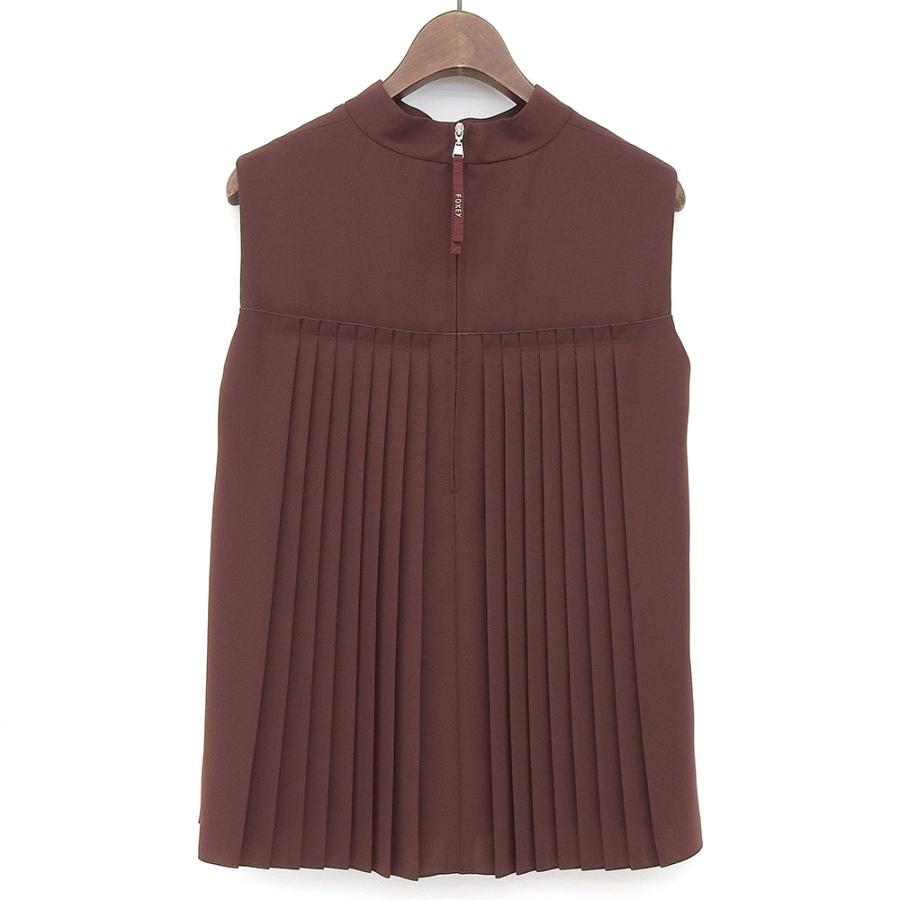 フォクシー　襟付きトップス FOXEY - ♡FOXEY Viola 白襟付きトップス♡ 新品 38サイズの通販 by