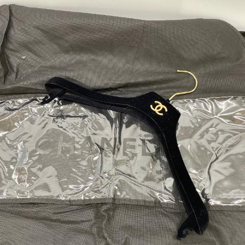 CHANEL（シャネル） 22C ブラック P71896V63586 ツイード ショート