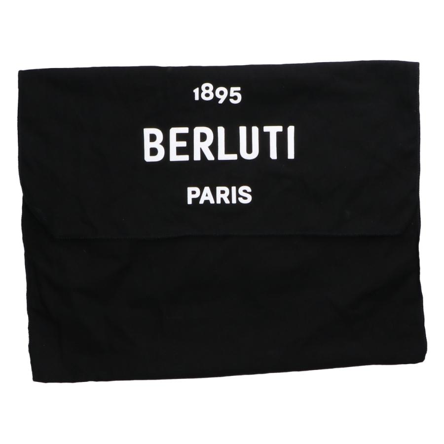 【美品】ベルルッティ　ウォーカー　ボディバッグ　スクリットレザー　PVC ロゴ 美品）ベルルッティ Berluti フリー スクリットスワイプ