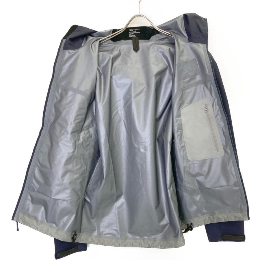 ARC'TERYX（アークテリクス） ブラックサファイア 24年製 Beta JacketM