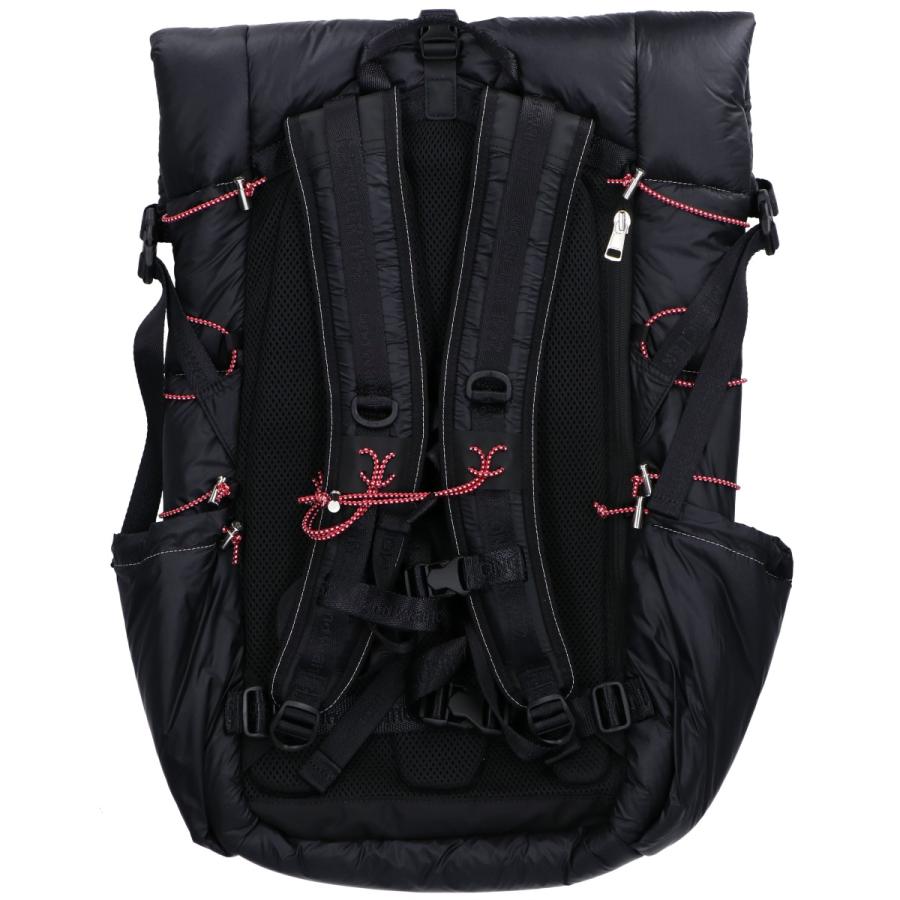 MONCLER 美品 GENIUS x and wander 21年製 G20925A60000 M1402 MONCLER 美品 GENIUS x and wander 21年製 G20925A60000 M1402