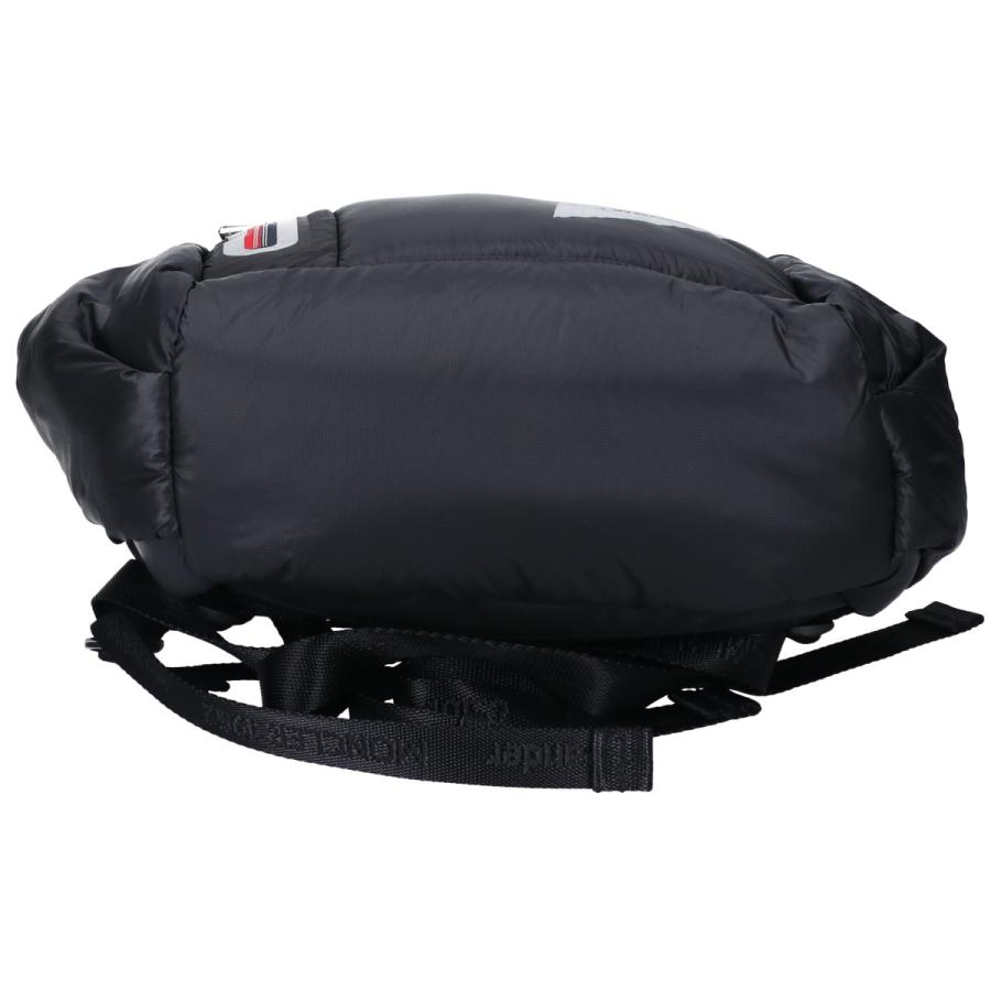 MONCLER 美品 GENIUS x and wander 21年製 G20925A60000 M1402 MONCLER 美品 GENIUS x and wander 21年製 G20925A60000 M1402