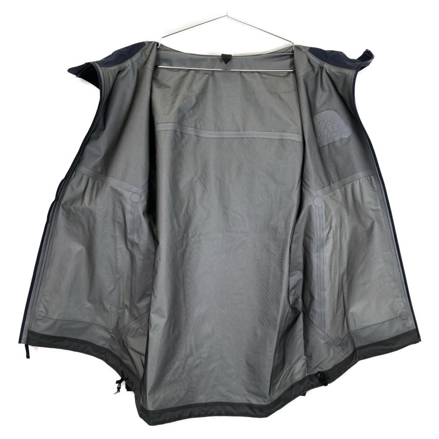 ARC'TERYX（アークテリクス） X000007301 23年製 ネイビー ベータLT