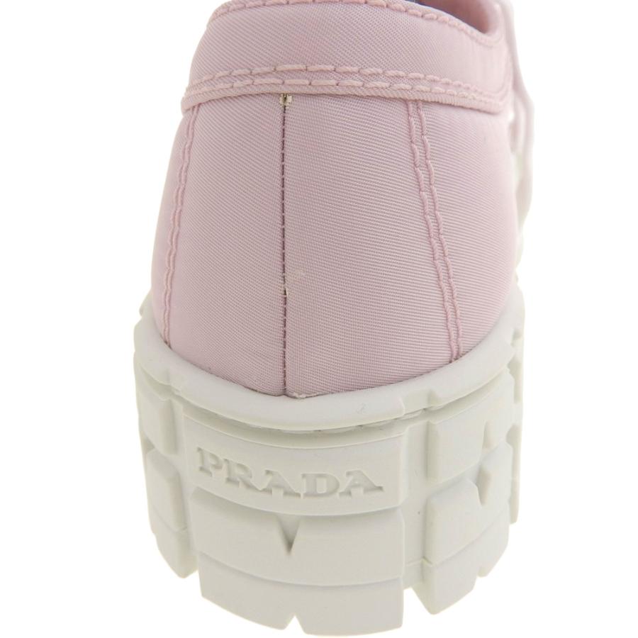 PRADA（プラダ） 新品同様 ダブルホイール ナイロン ギャバジン
