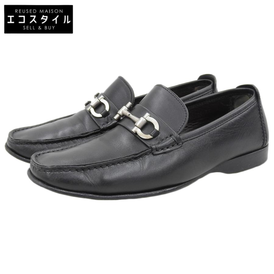 Salvatore Ferragamo サルヴァトーレフェラガモ ガンチーニ