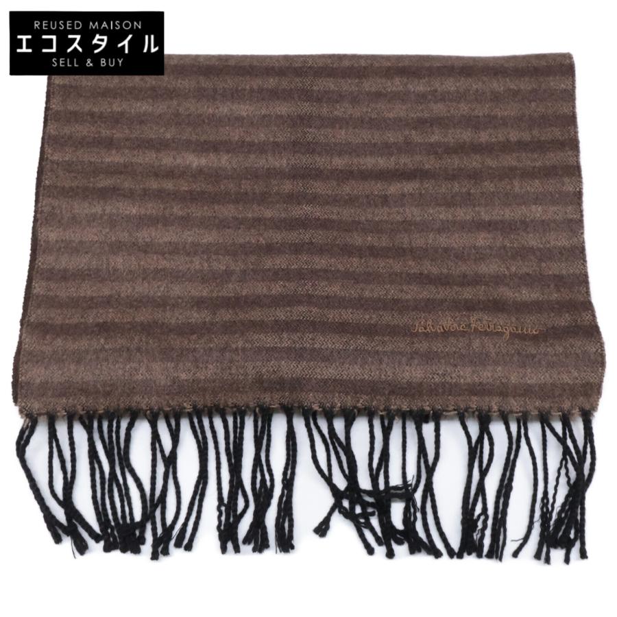 美品 Salvatore Ferragamo サルヴァトーレフェラガモ ロゴ刺繍