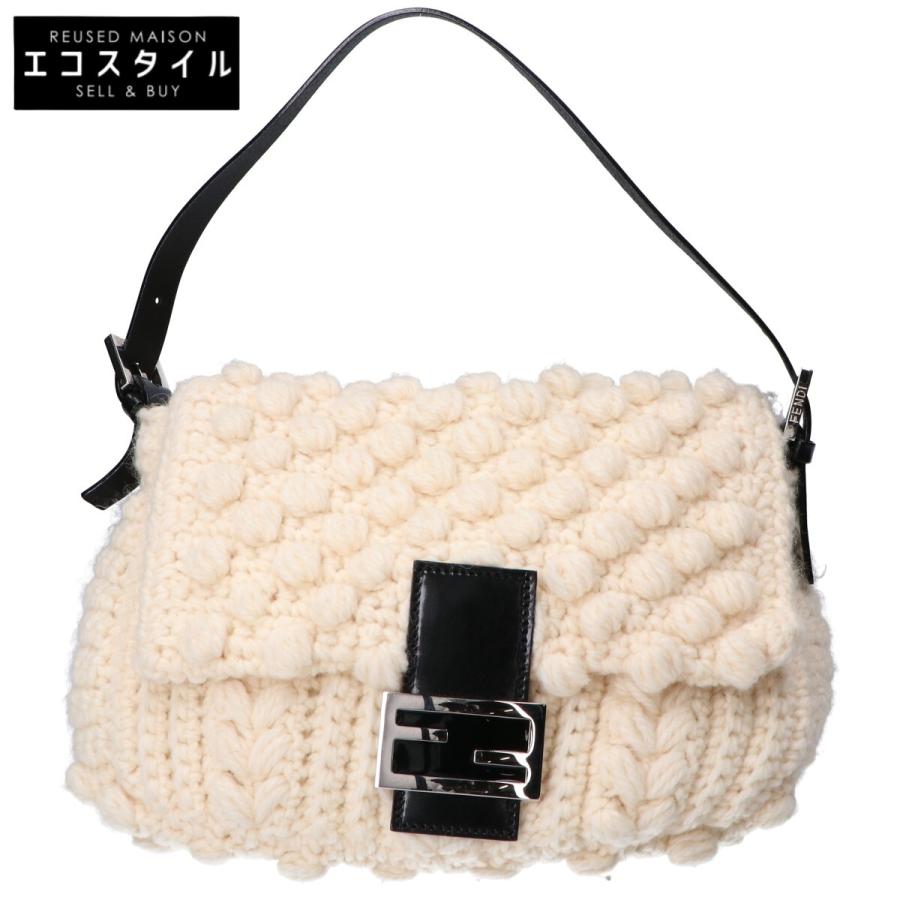 FENDI（フェンディ） 美品 16 16060 0 99 2 マンマバケット クロシェ 