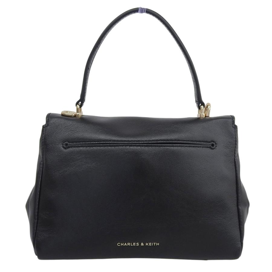 美品 CHARLES＆KEITH チャールズ＆キース Lennie チェーンストラップ 