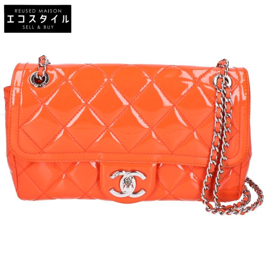 CHANEL（シャネル） オレンジ 20番台 パテントレザー マトラッセ 