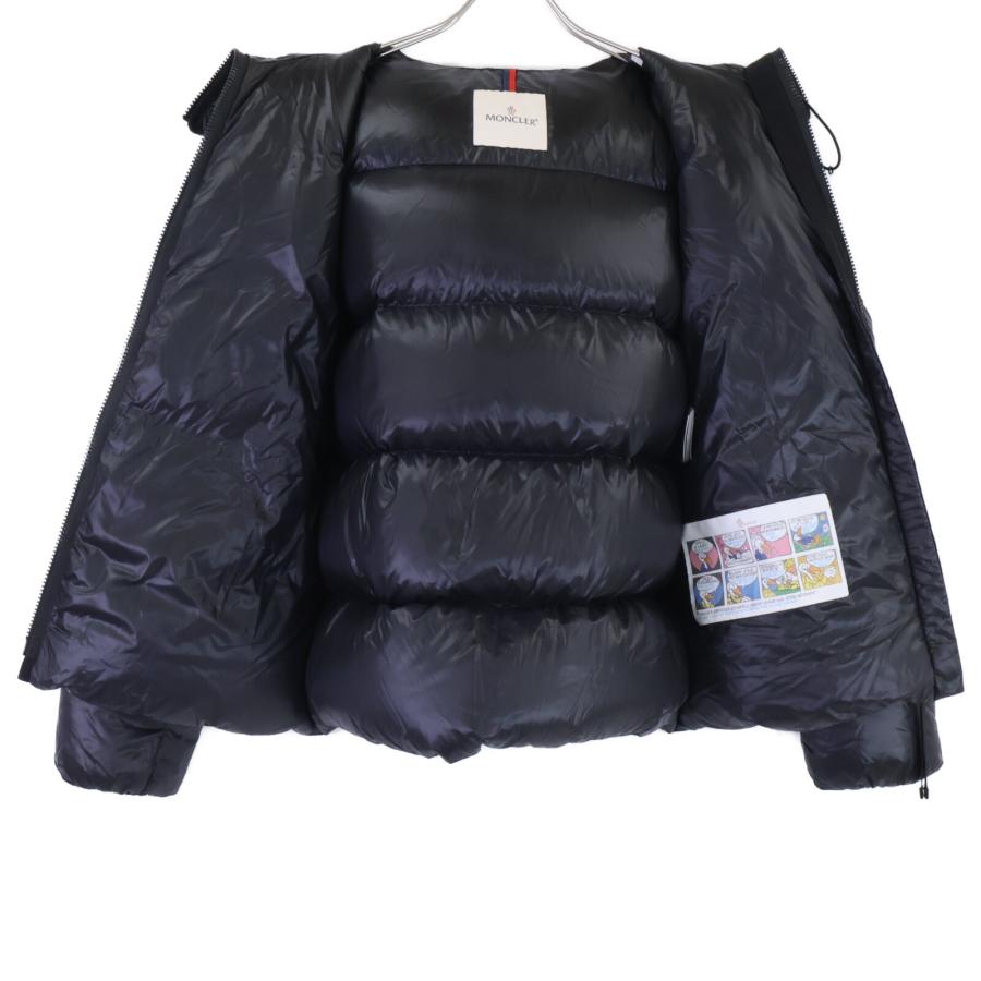 MONCLER（モンクレール） 美品 25年製 K20931A00068 597YG SERITTES