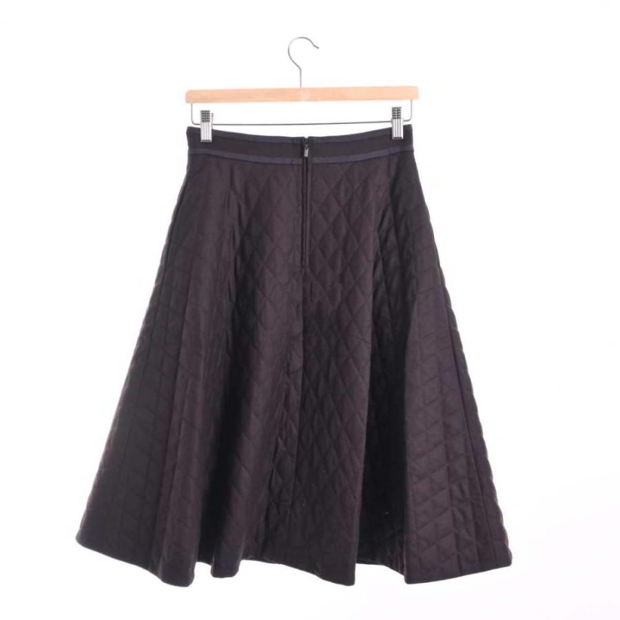 フォクシースカート　モカ　４０サイズ　新品未使用品　４１０１３ FOXEY（フォクシー） 美品/ 43043 SKIRT CROSS LILLY キルティング