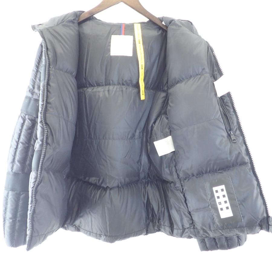 MONCLER（モンクレール） 国内正規/美品/ ×クレイググリーン 