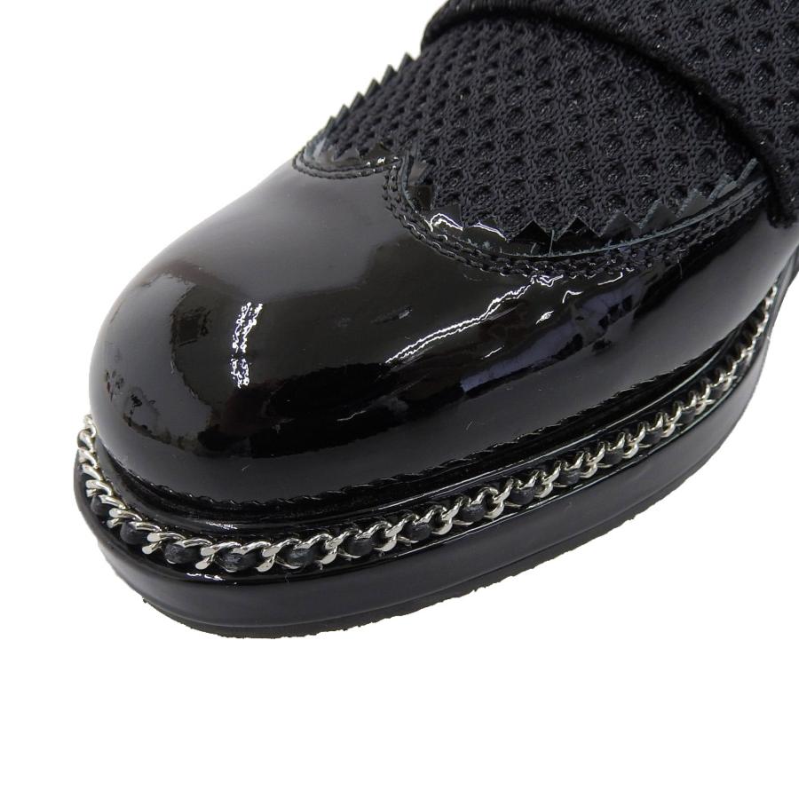 CHANEL（シャネル） 美品 チェーンステッチ ヒールロゴ パテント