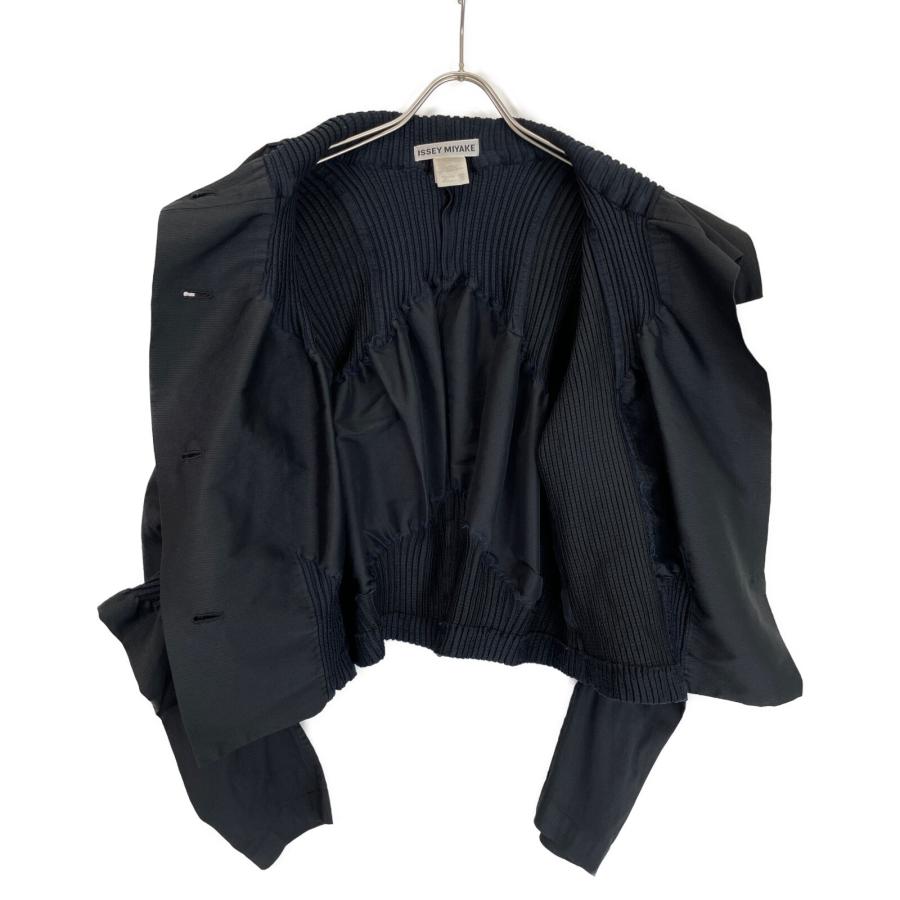 極美品✨ISSEY MIYAKE プリーツ　変形　ブラック　ジャケット ISSEY MIYAKE イッセイミヤケ ブラック 変形プリーツジャケット