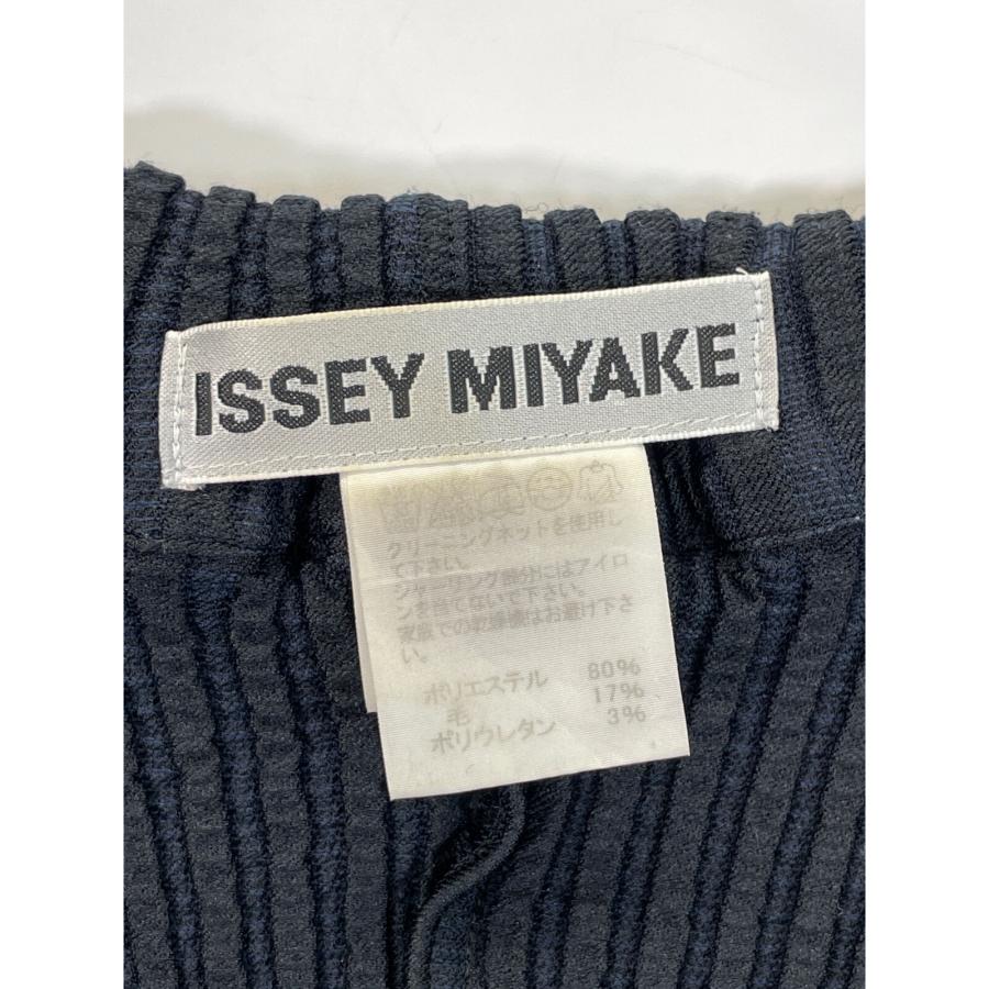 ISSEY MIYAKE イッセイミヤケ ブラック 変形プリーツジャケット
