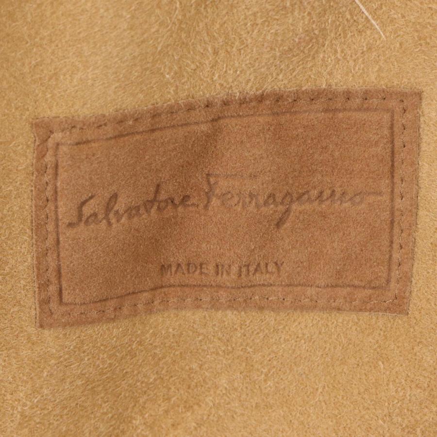サルヴァトーレフェラガモ ﾍﾞｰｼﾞｭ 裏地ﾎﾞｱ ﾚｻﾞｰﾌﾞﾙｿﾞﾝ 48