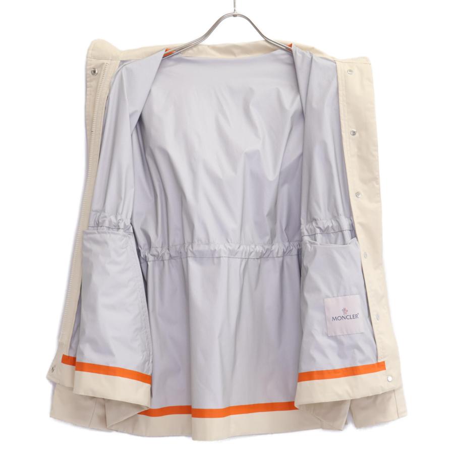 MONCLER（モンクレール） アイボリー Valiere ナイロンジャケット