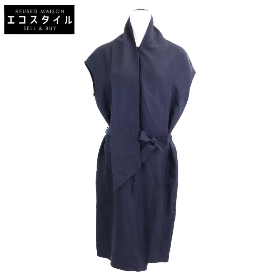 美品/国内正規 HERMES エルメス 4E0577DE 総柄 シルク100％ ベルト付 