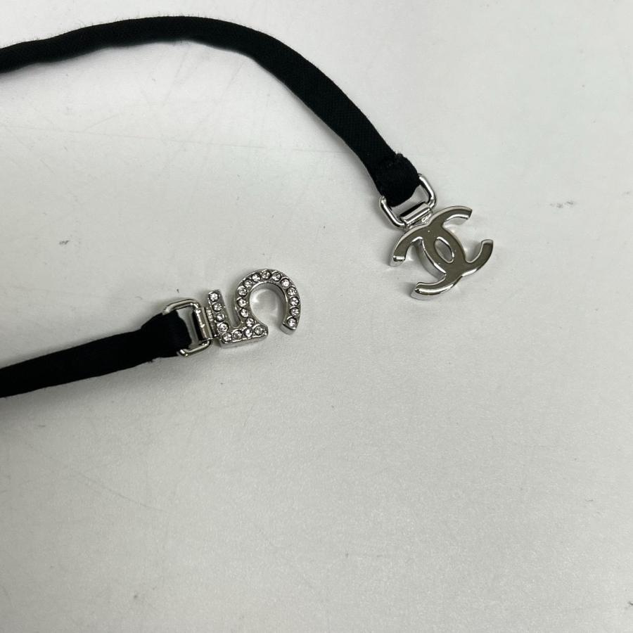 CHANEL シャネル  P74589 K10724 ｴﾝﾎﾞｽｺｺﾏｰｸ ﾁｬｰﾑ ｼｮｰﾄ丈 ﾌﾞﾗｯｸ Tｼｬﾂ 34 CHANEL（シャネル） 美品/ P74589 K10724 エンボスココマーク チャーム