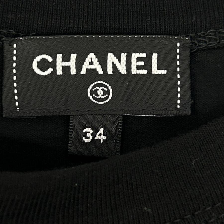 CHANEL シャネル  P74589 K10724 ｴﾝﾎﾞｽｺｺﾏｰｸ ﾁｬｰﾑ ｼｮｰﾄ丈 ﾌﾞﾗｯｸ Tｼｬﾂ 34 CHANEL（シャネル） 美品/ P74589 K10724 エンボスココマーク チャーム