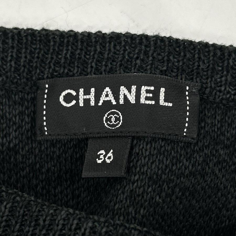 CHANEL（シャネル） 美品/ P61529 K46806 ランウェイ ロゴ トップス