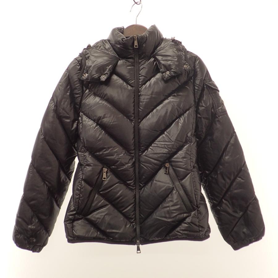 MONCLER（モンクレール） 美品/国内正規/21年製 BROUEL アームロゴ