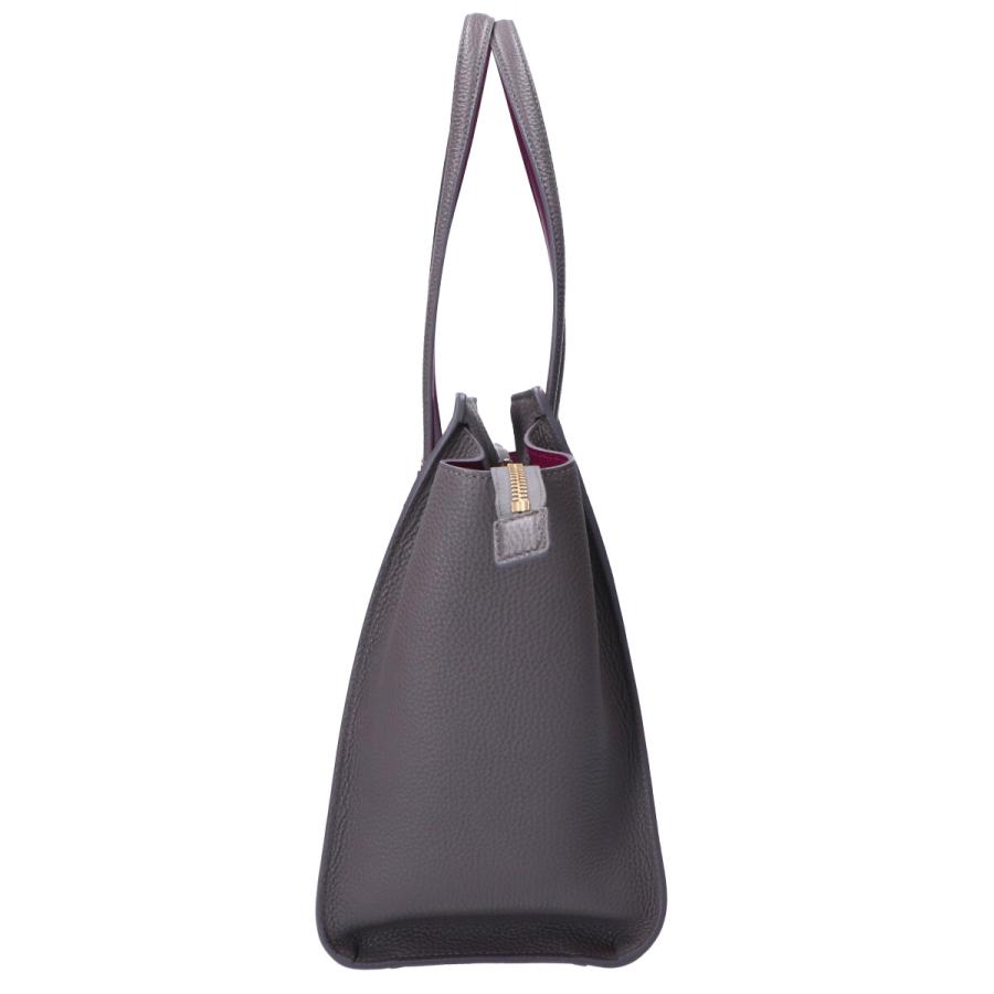 美品/ Salvatore Ferragamo サルヴァトーレフェラガモ GG 21F216 AMY