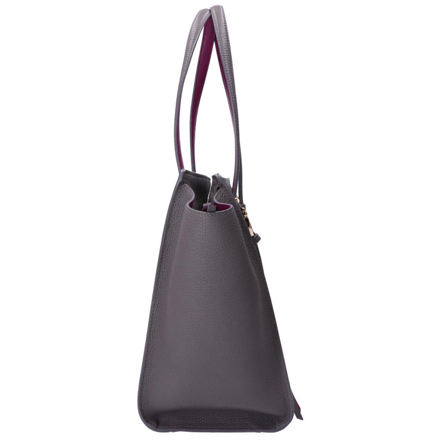 美品/ Salvatore Ferragamo サルヴァトーレフェラガモ GG 21F216 AMY