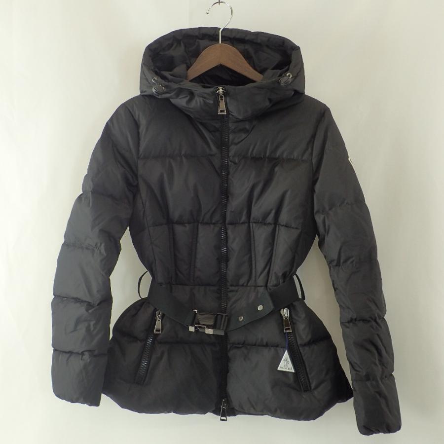 【極美品】MONCLER（モンクレール）CARDONCELLEGIUBBOTTO MONCLER（モンクレール） 美品/国内正規 CARDONCELLE コルドンセイユ