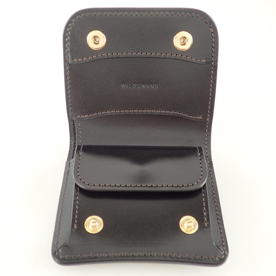 WILDSWANS ブラック レザー 二つ折り財布 ミニ財布　カーサ　美品 WILDSWANS ブラック レザー 二つ折り財布 ミニ財布カーサ美品