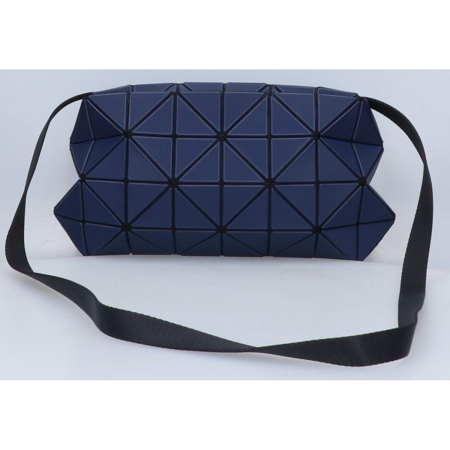 美品 BAO ISSEY MIYAKE バオバオイッセイミヤケ BB93-AG432 ショルダー 