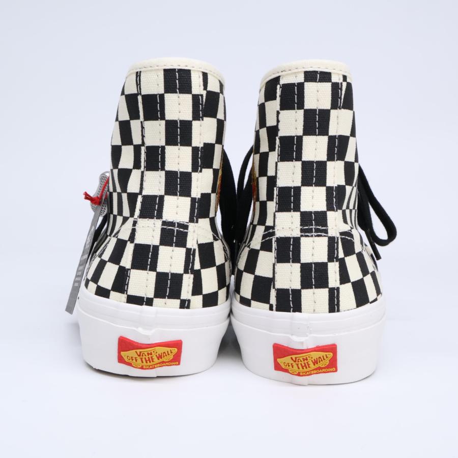 VANS バンズ　ハイカット　スニーカー　USA製 チェック柄 Yahoo!オークション - 新品 VANS バンズ ハイカット スニーカー 9 チェ