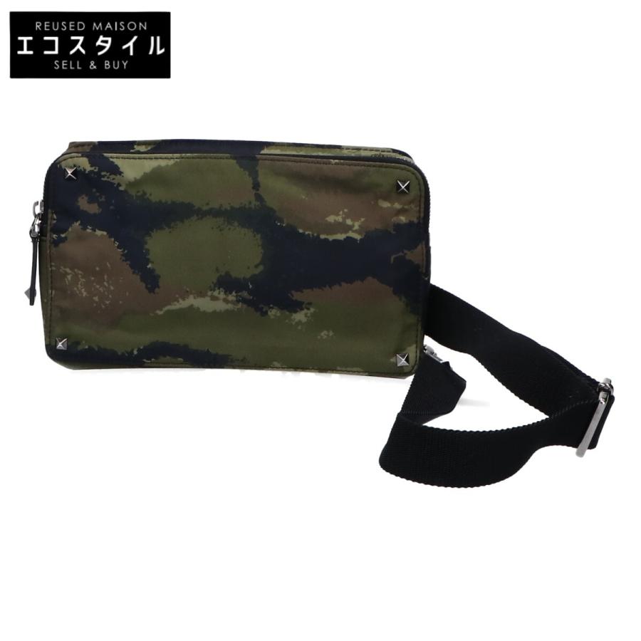 Valentino Garavani ヴァレンティノガラヴァーニ ロックスタッズ