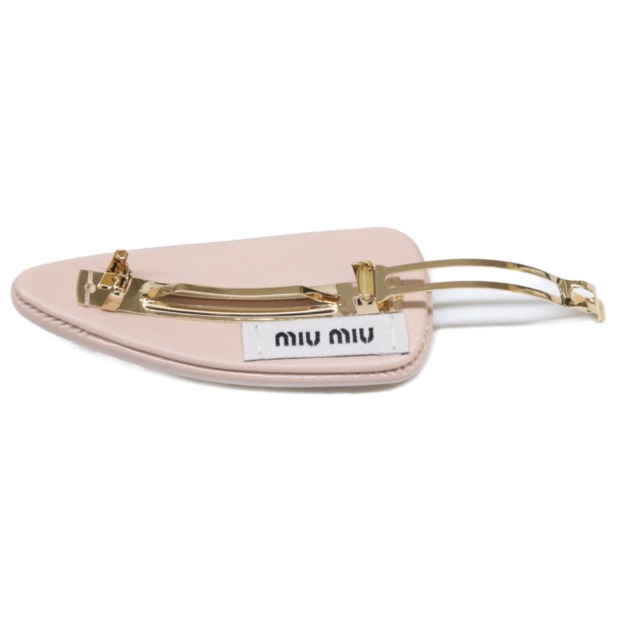 MIU MIU パテントレザー ヘアクリップ MIUMIU レザー ヘアクリップ ブラック パテントレザー ヘアクリップ
