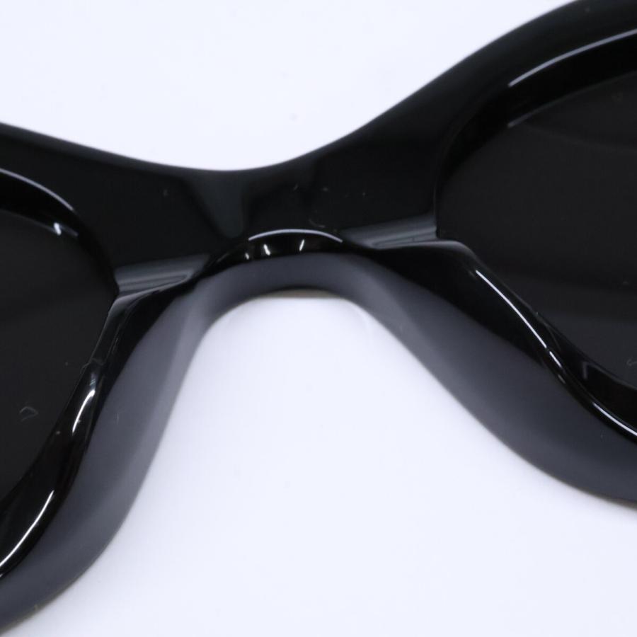 CELINE（セリーヌ） 美品 CL40194U 01A トリオンフ オーバル
