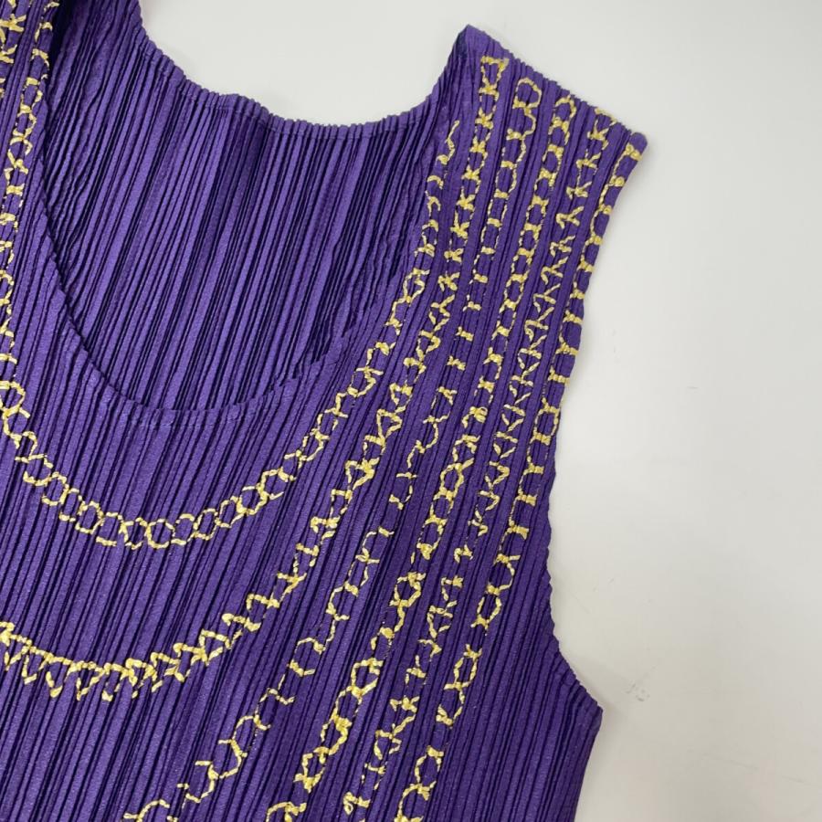 プリーツプリーズ ﾊﾟｰﾌﾟﾙ/ｺﾞｰﾙﾄﾞ PP03-JK663 ﾁｪｰﾝ刺繍ﾀﾝｸﾄｯﾌﾟ 3 PLEATS PLEASE プリーツプリーズ パープル/ゴールド PP03-JK663