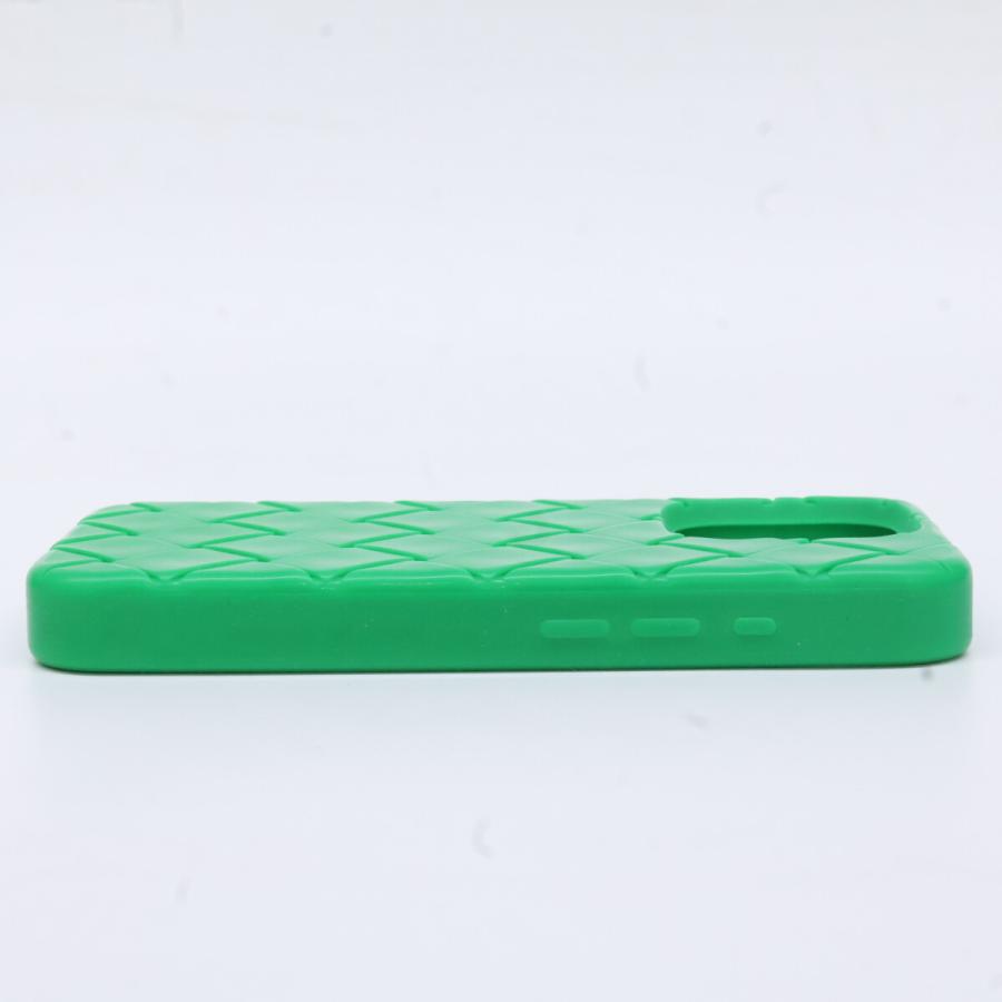 美品 BOTTEGA VENETA ボッテガヴェネタ iPhone 16 Pro ケース