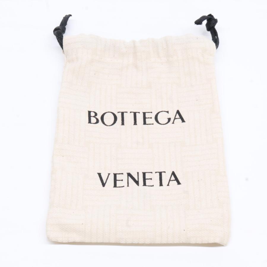美品 BOTTEGA VENETA ボッテガヴェネタ iPhone 16 Pro ケース