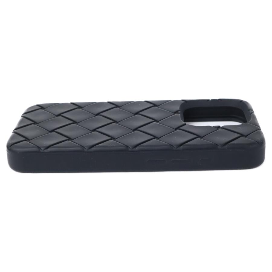 BOTTEGA VENETA（ボッテガ・ヴェネタ） iPhone 16 Pro イントレ