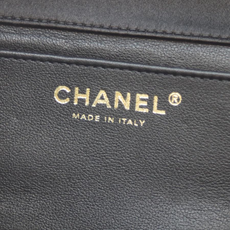 CHANEL（シャネル） ココマーク サテン チェーンショルダーバッグ