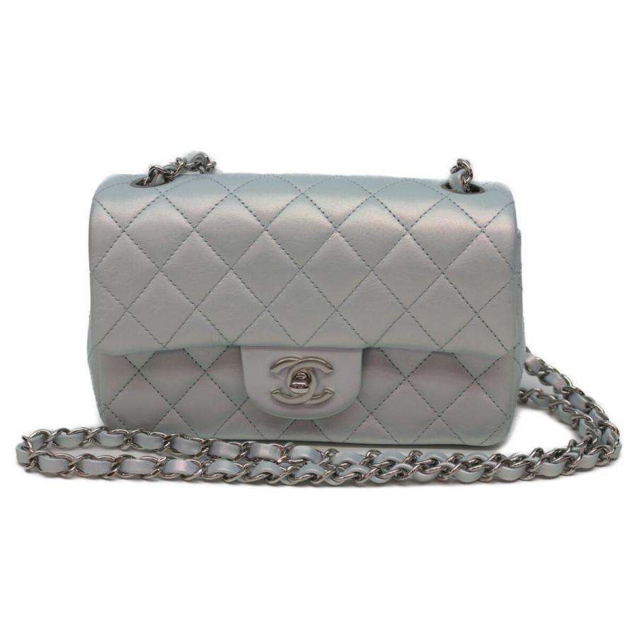 CHANEL（シャネル） A69900 メタリックシルバー シルバー金具 ラム
