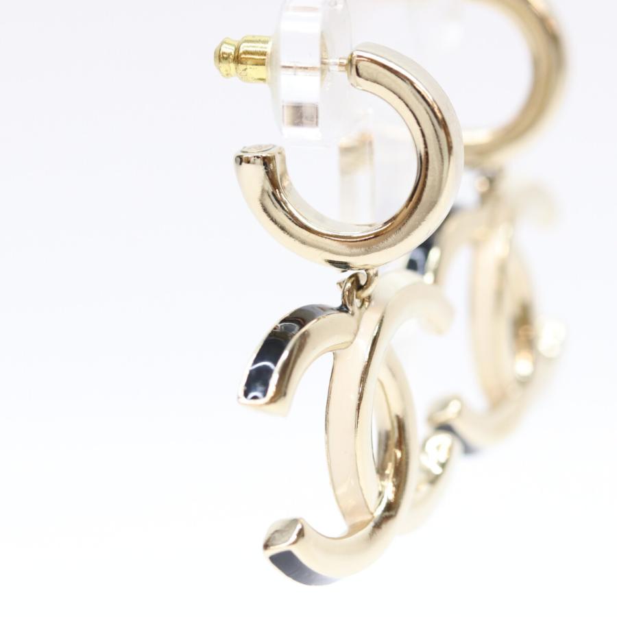 CHANEL（シャネル） A22K ゴールド ビッグココマーク フープピアス