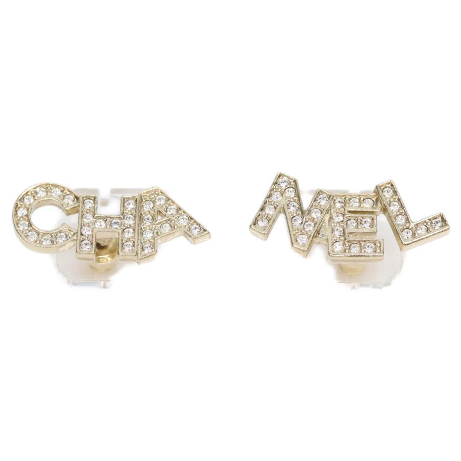 CHANEL シャネル A21V ゴールド ラインストーンロゴ ピアス ピアス レディースの画像
