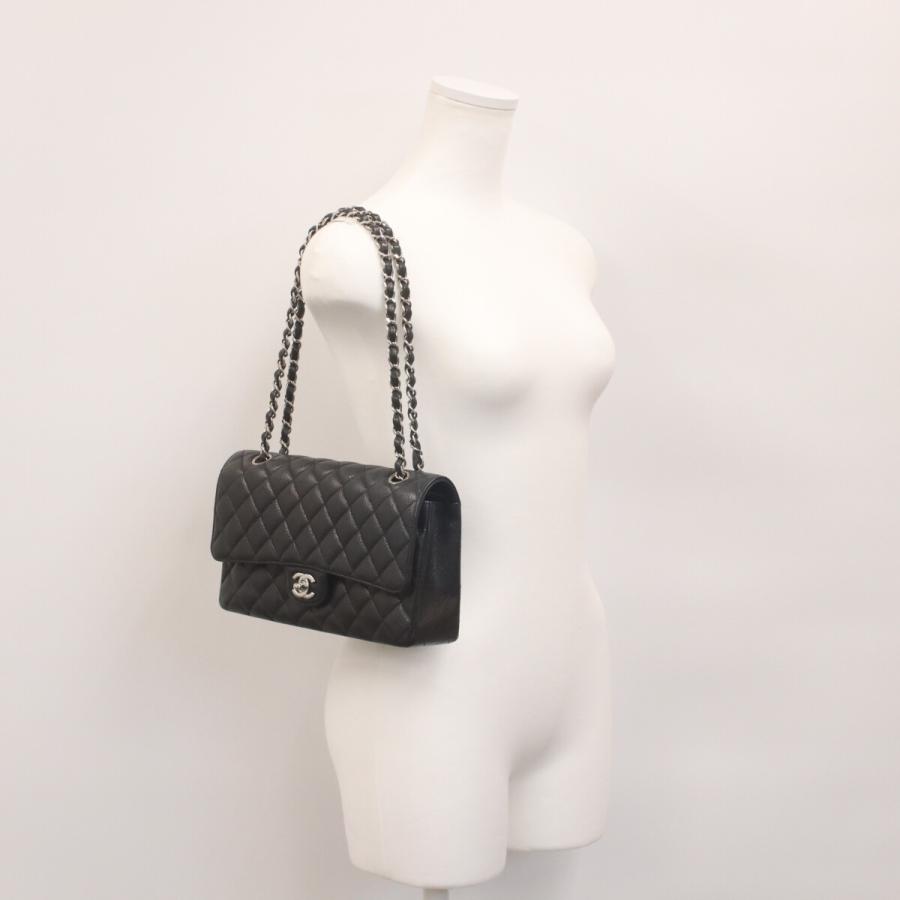 シャネル A01112 25番 黒 ｼﾙﾊﾞｰ金具 ｷｬﾋﾞｱ Wﾌﾗｯﾌﾟ ﾏﾄﾗｯｾ25 シャネル マトラッセ25 キャビアスキン ダブルフラップ ダブルチェーン