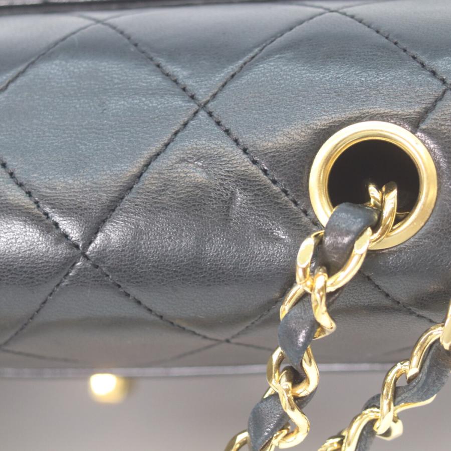CHANEL シャネル 2.55 マトラッセ ターンロック レザー チェーンショルダーバッグ シルバー金具 ブラック CHANEL（シャネル） 2.55 マトラッセ チェーンショルダー ショルダー