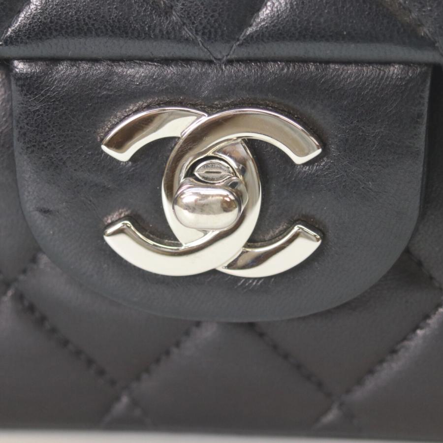 CHANEL（シャネル） A01112 黒ラム シルバー金具 マトラッセ25