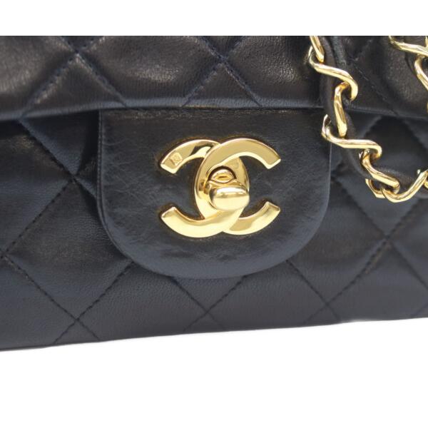 CHANEL（シャネル） A01113 黒ラム ゴールド金具 Wフラップ マトラッセ