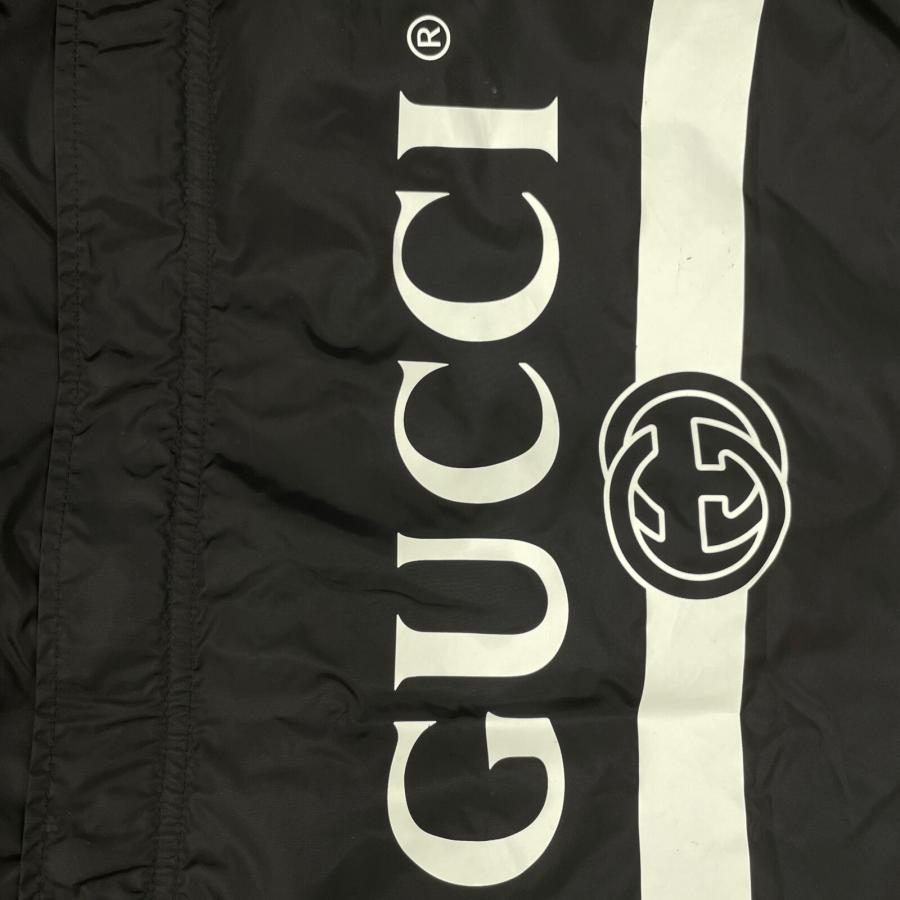 GUCCI 626382 ロゴプリント ナイロン ポンチョ ジャケット GUCCI 626382 ロゴプリント ナイロン ポンチョ ジャケット - メルカリ
