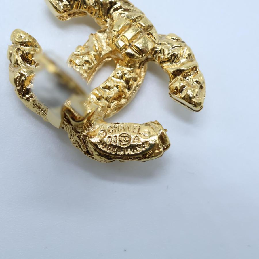 CHANEL 美品/ シャネル 93A ココマーク 溶岩 イヤリング ゴールド  