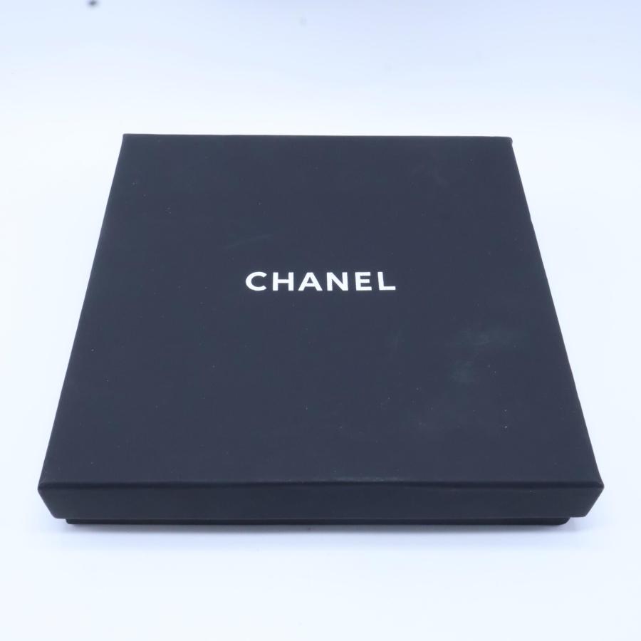 CHANEL 美品 シャネル 21A AB6143 B05547 NB155 ターンロックココ  